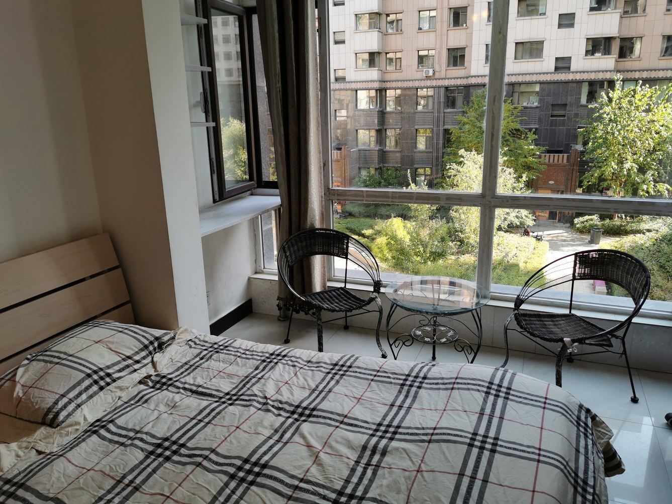 一室大床房