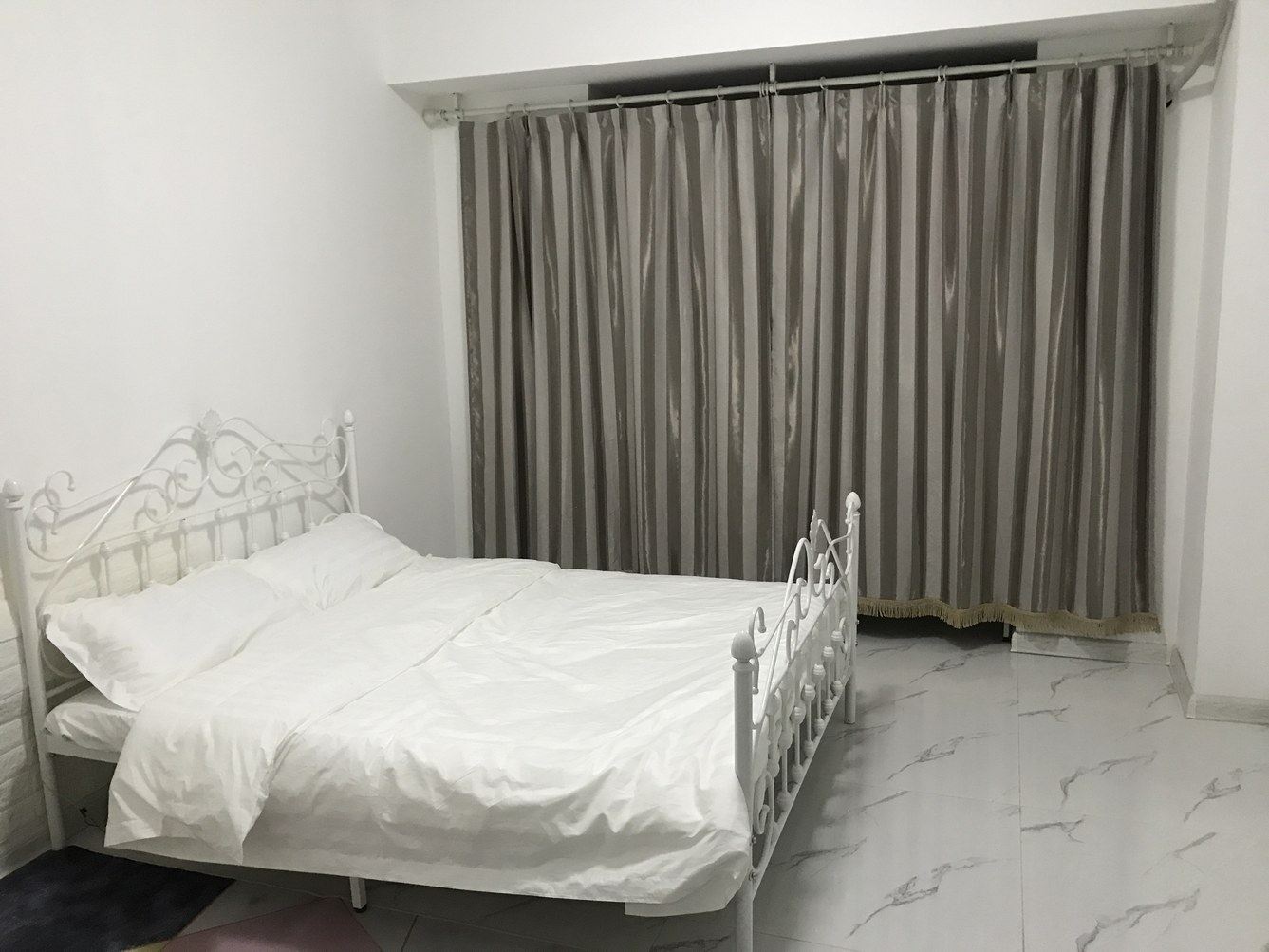 沈阳杨国鸿公寓