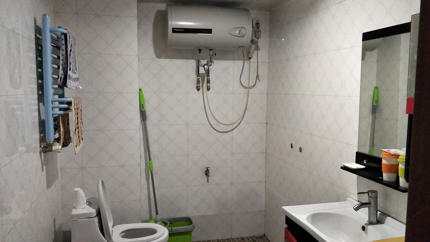 温馨一室一厅套房