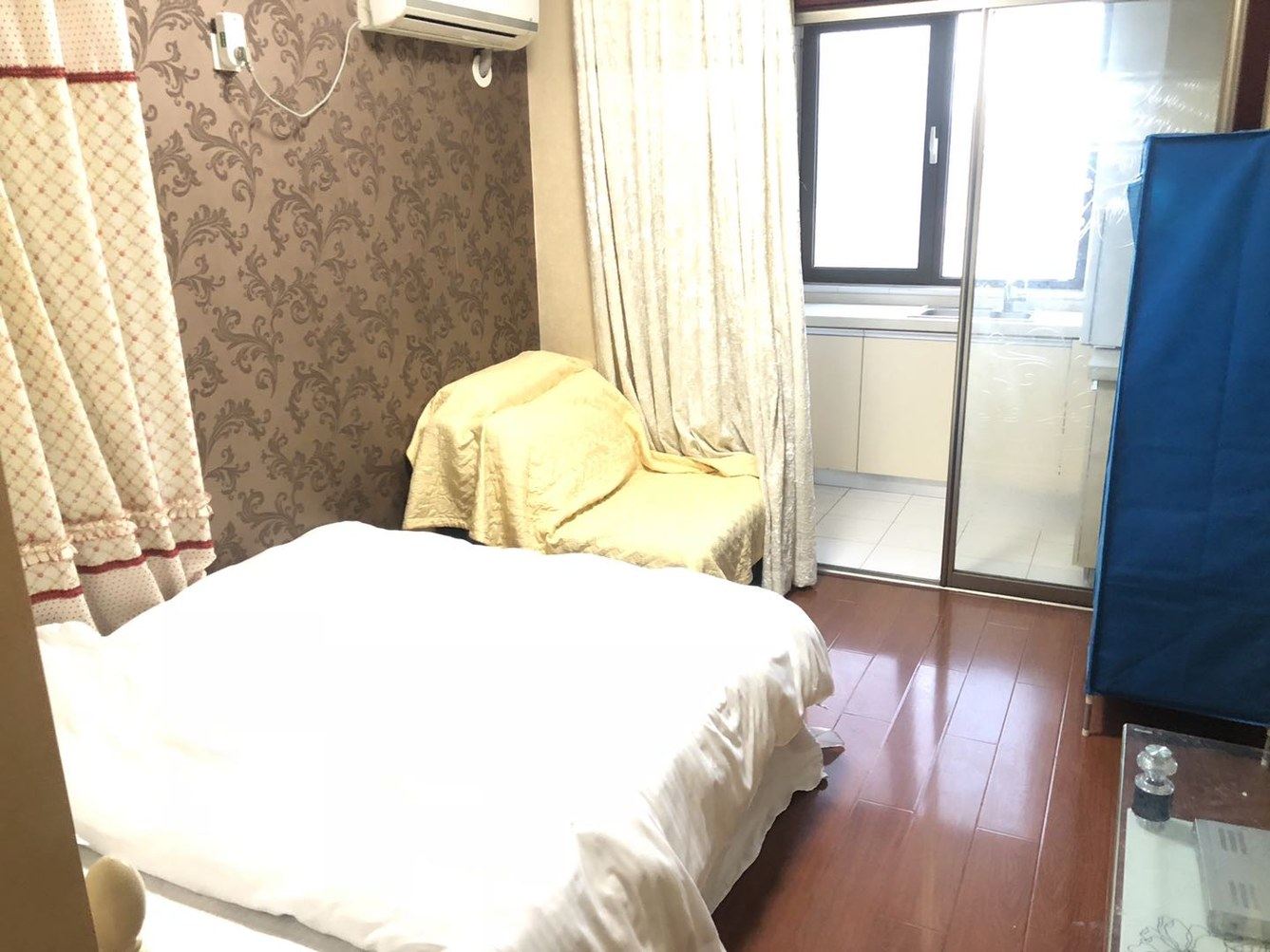 温馨大床