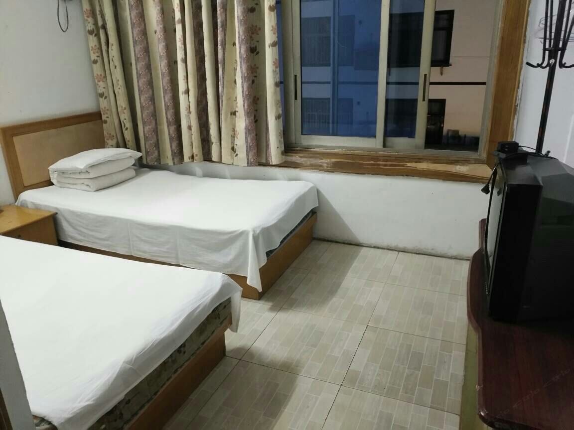 普通双人间
