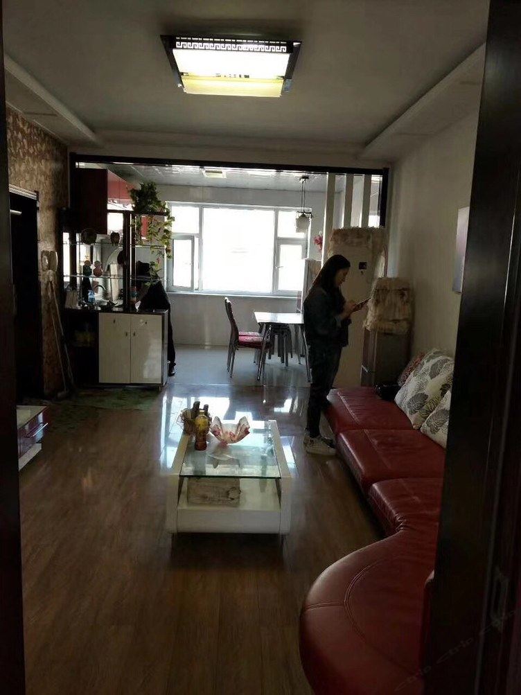 舒适精装二室一厅套房