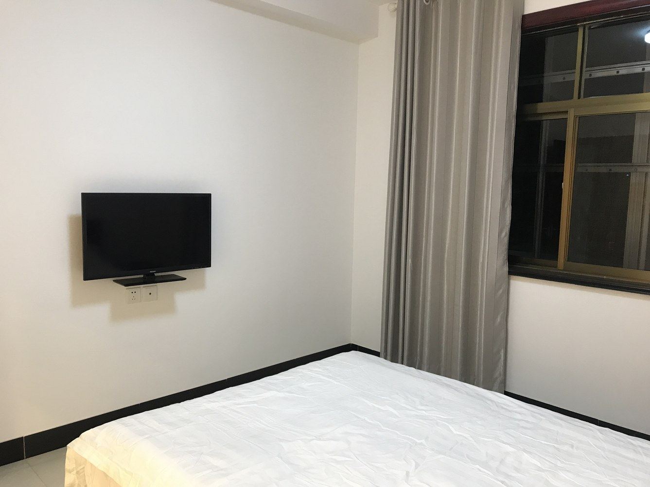 一室大床房