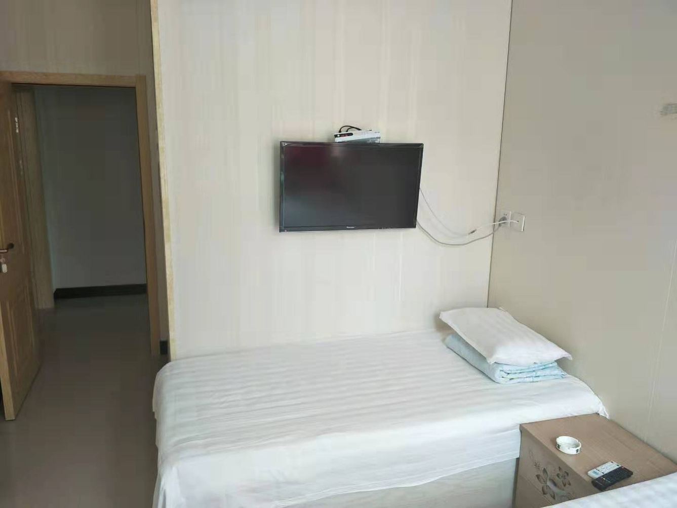大连赵彩红客栈