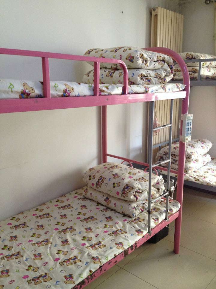 北京蜡笔小新连锁公寓(百环家园店女生公寓)