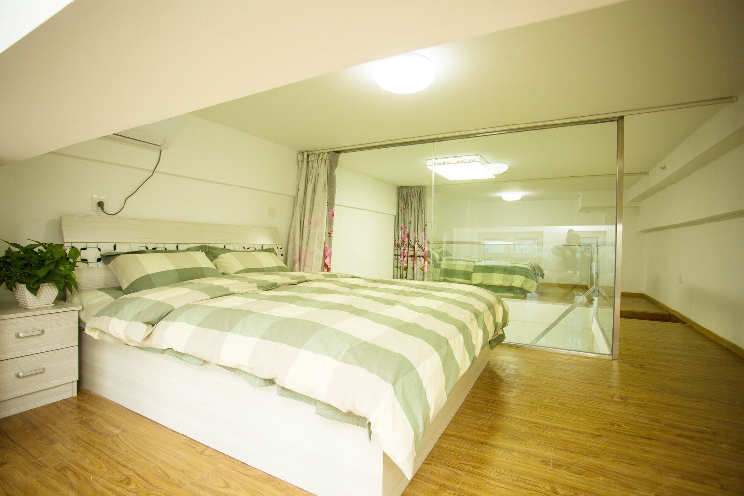 LOFT家庭公寓(北京长泽北街店)