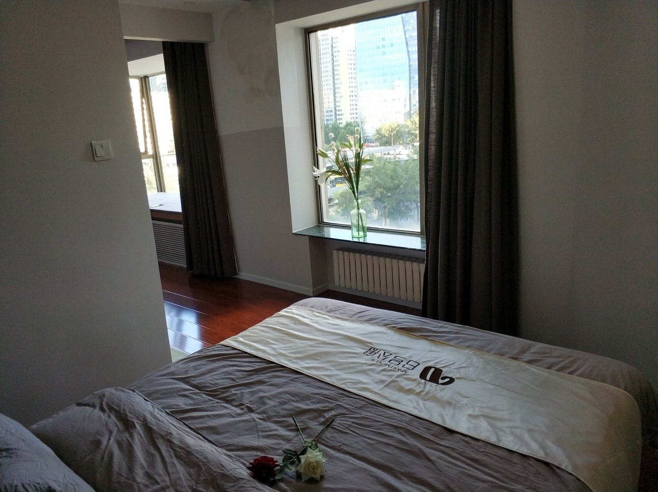 往事如疯公寓(北京郎家园路北口店)