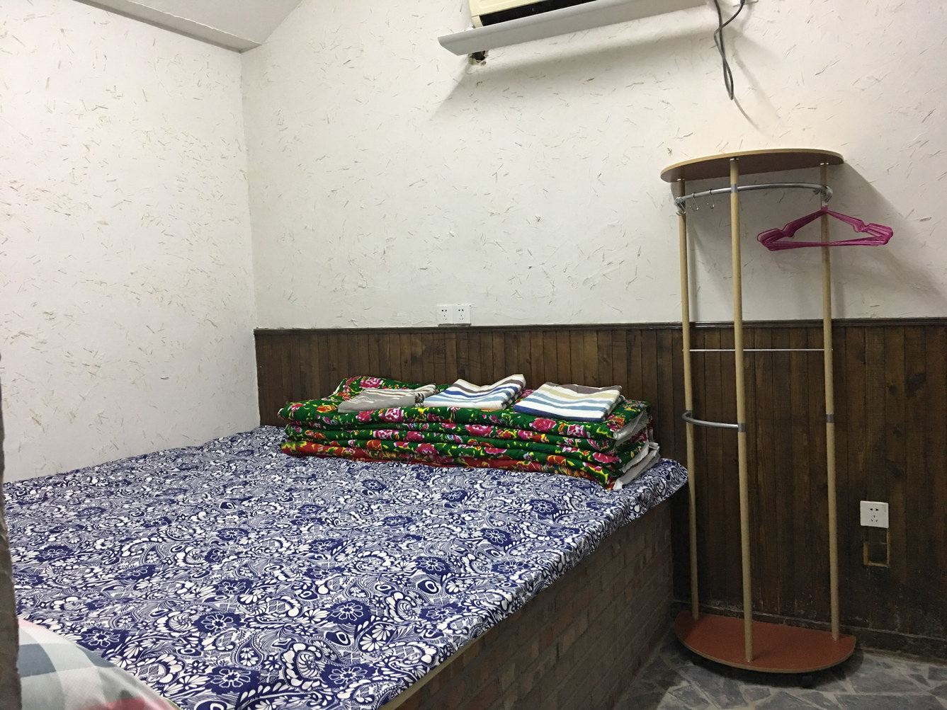 北京好特佳李记花饼客栈(8号店)