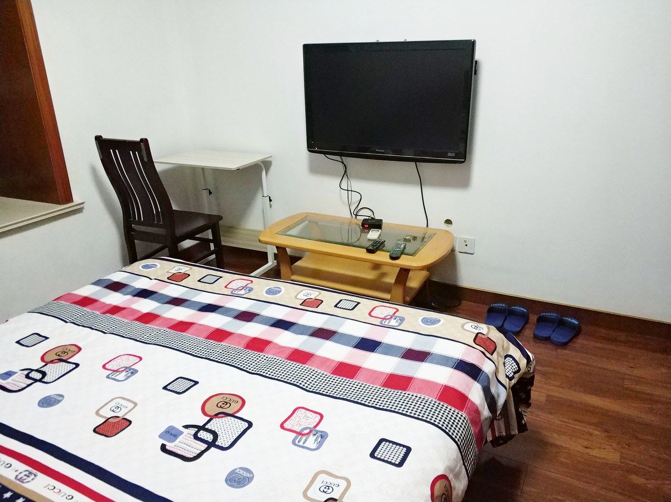 上海大丁公寓(申滨路分店)