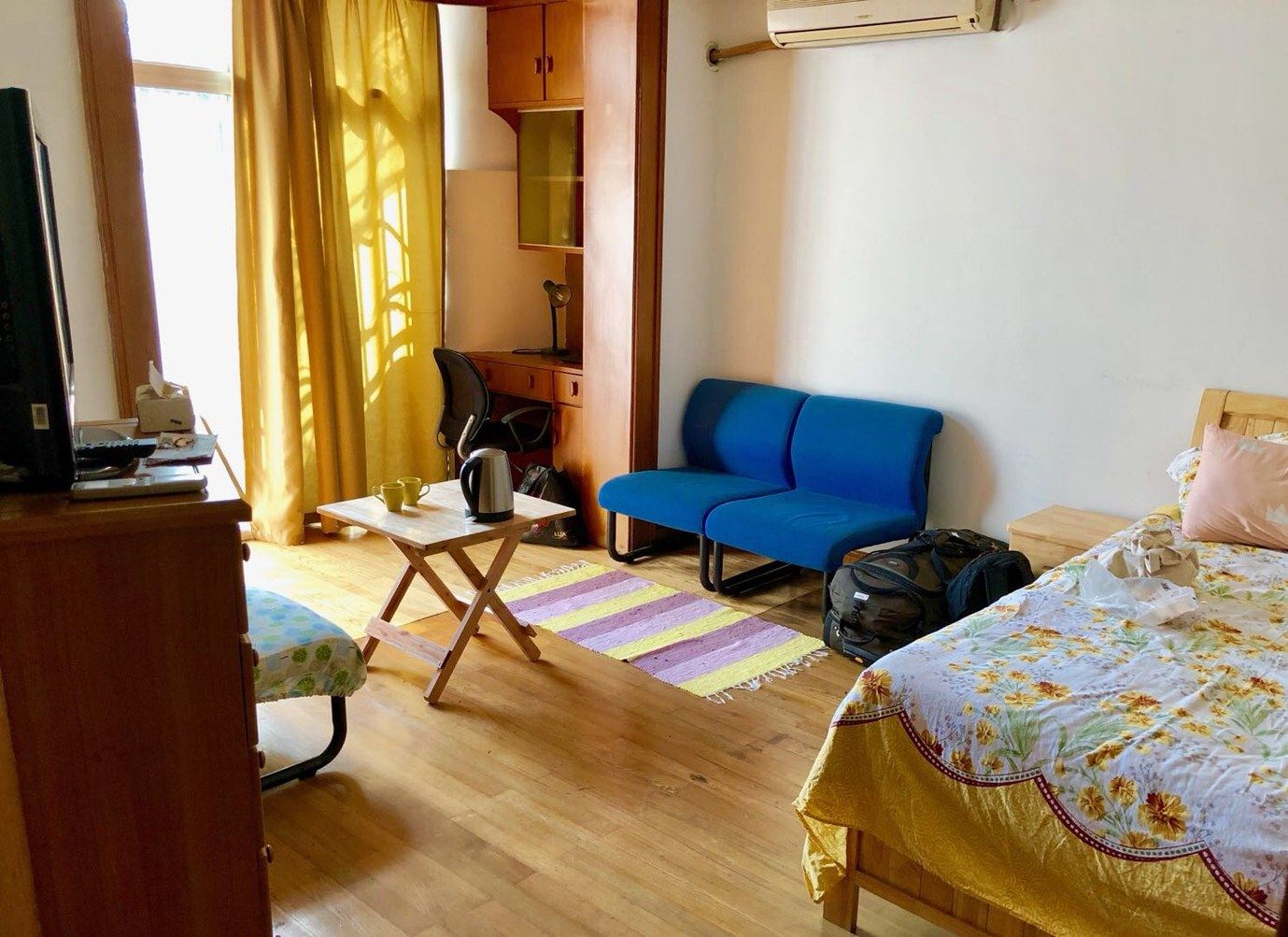 上海近华东理工大学清新原木风梅陇小屋