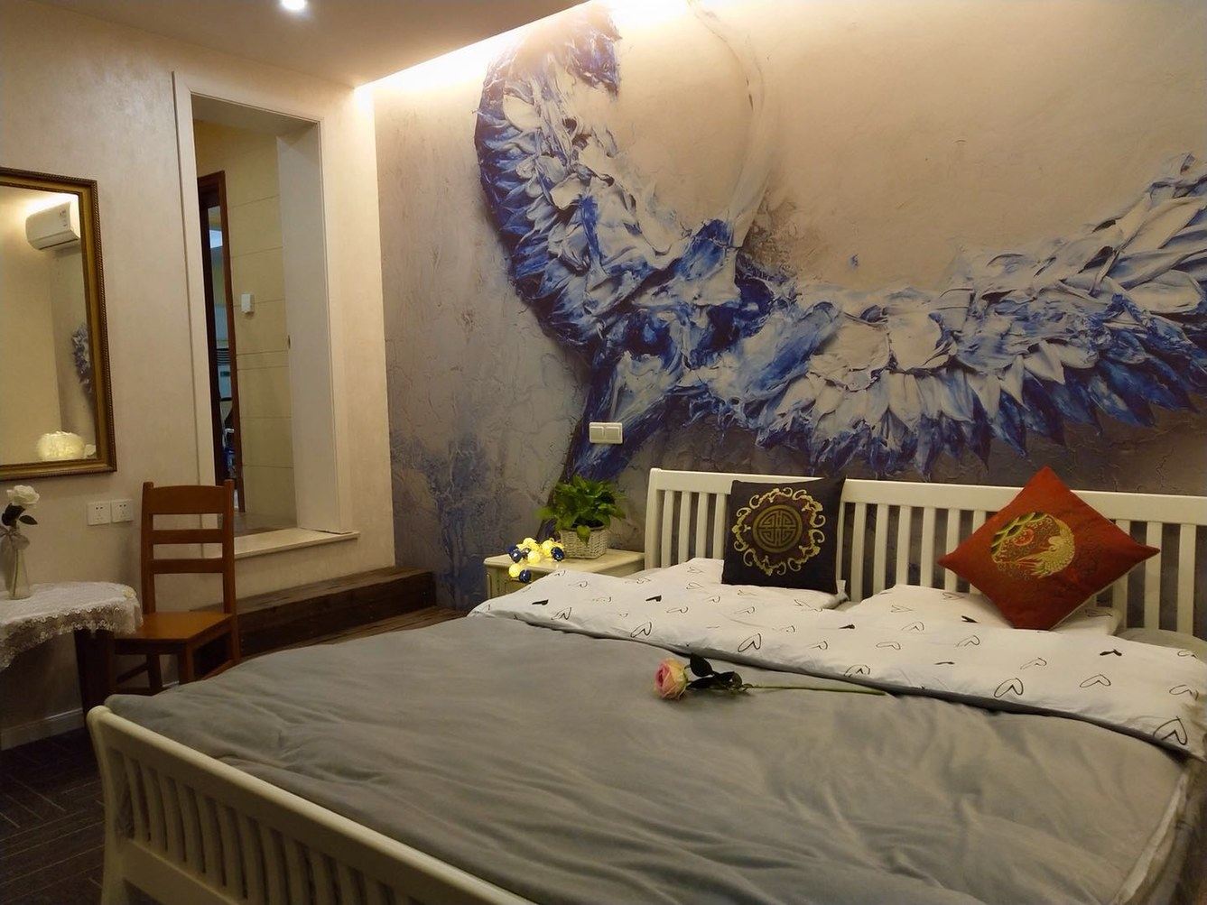 上海泰晤士小镇旁边别墅花园景观大床房