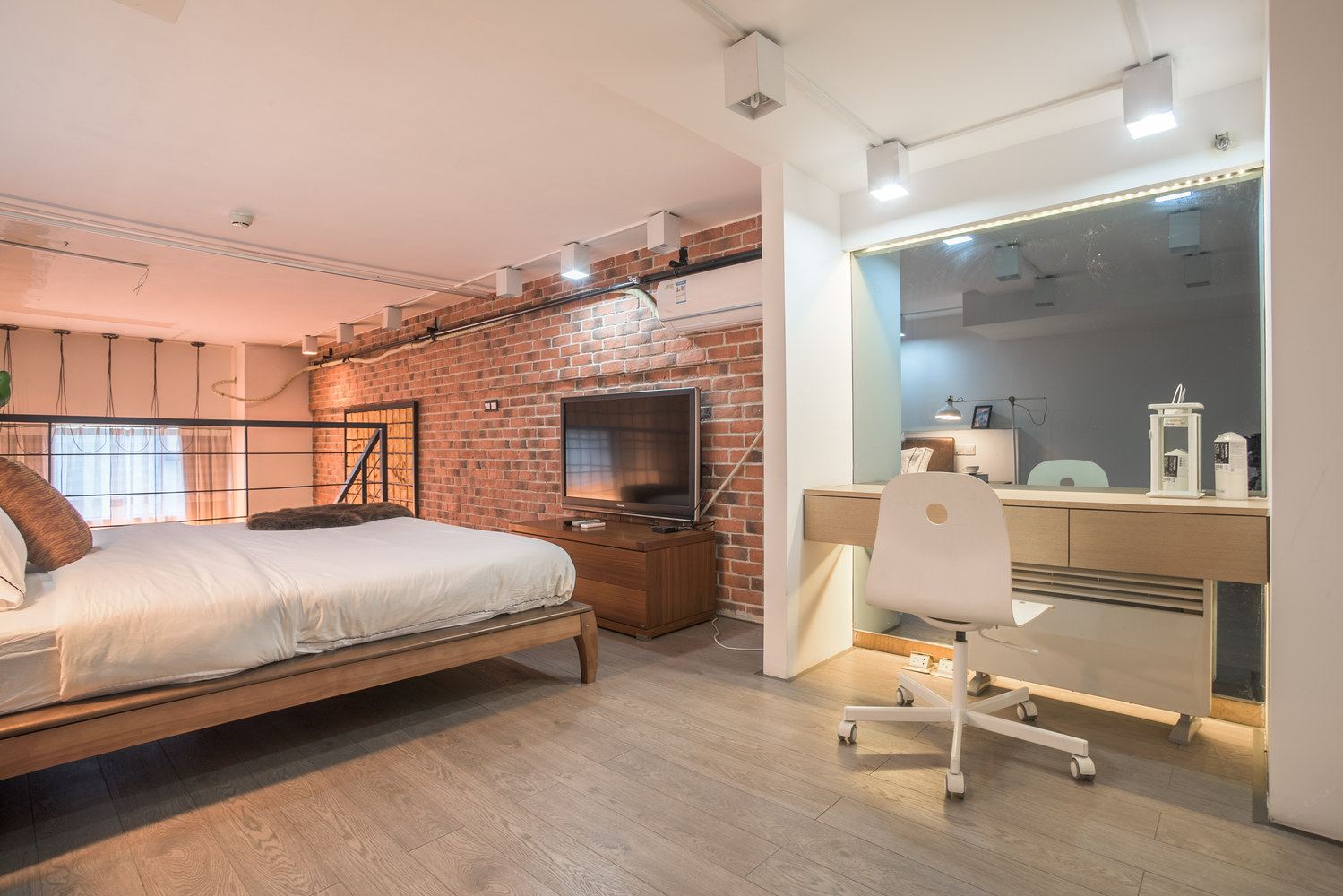 上海维克套房公寓(9号店)