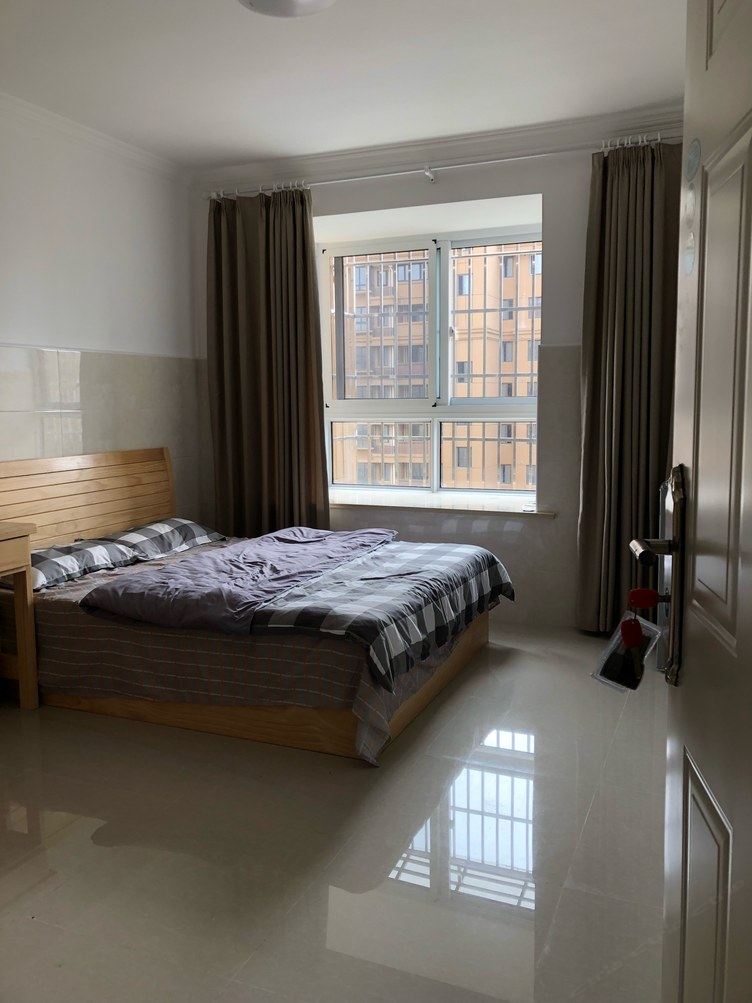 上海杨家将公寓(4号店)