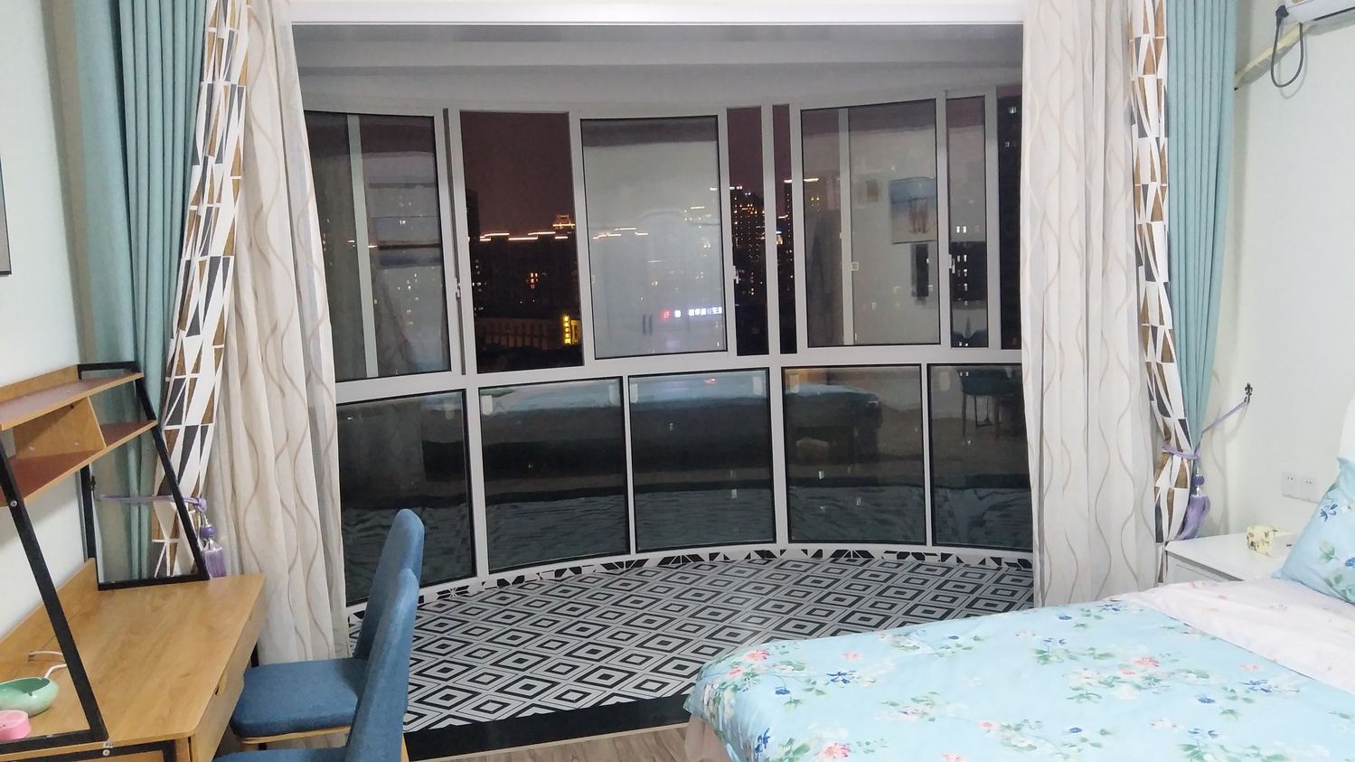 上海小帅哥店主公寓(2号店)