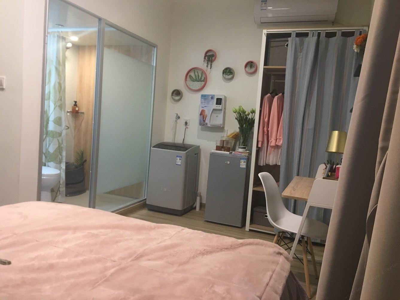 天津梦入花帘公寓