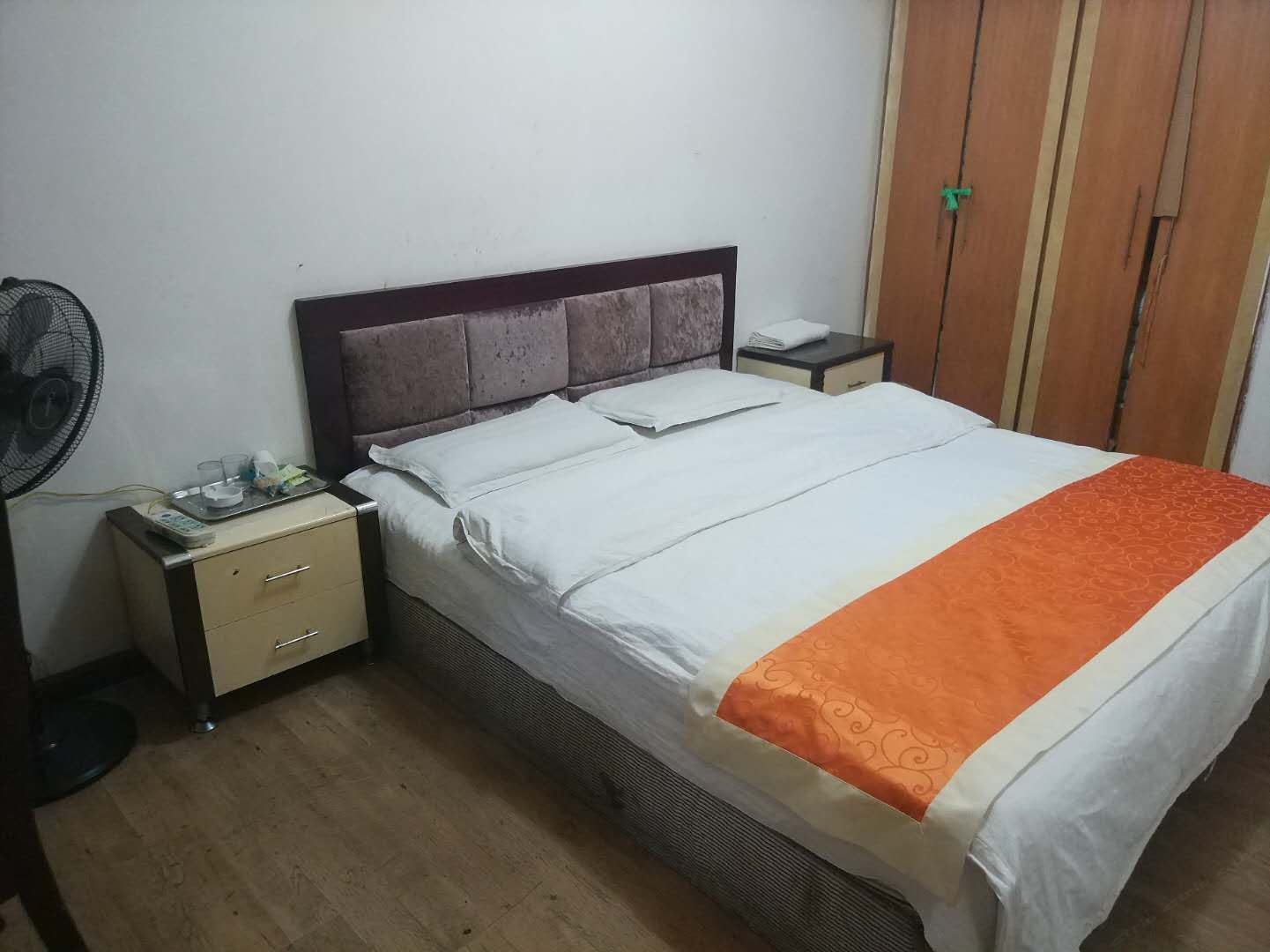 温馨大床房