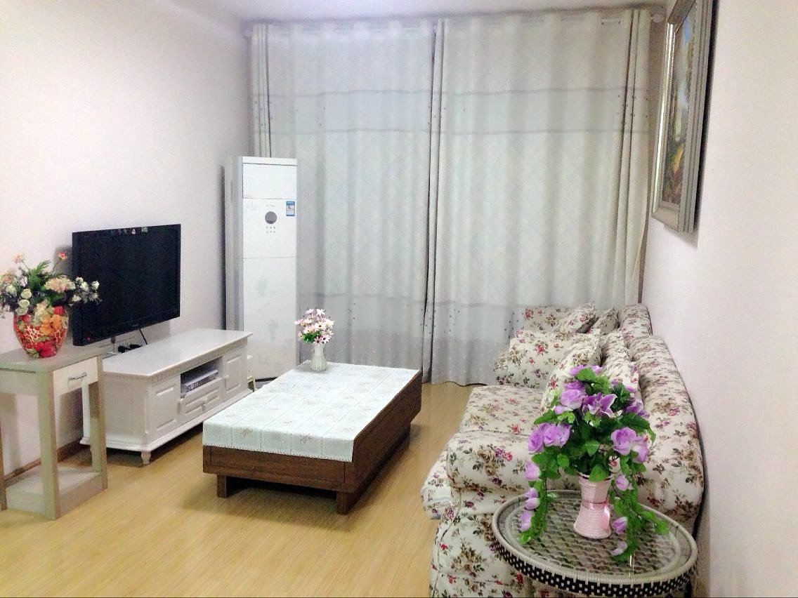 三室一厅家庭套房