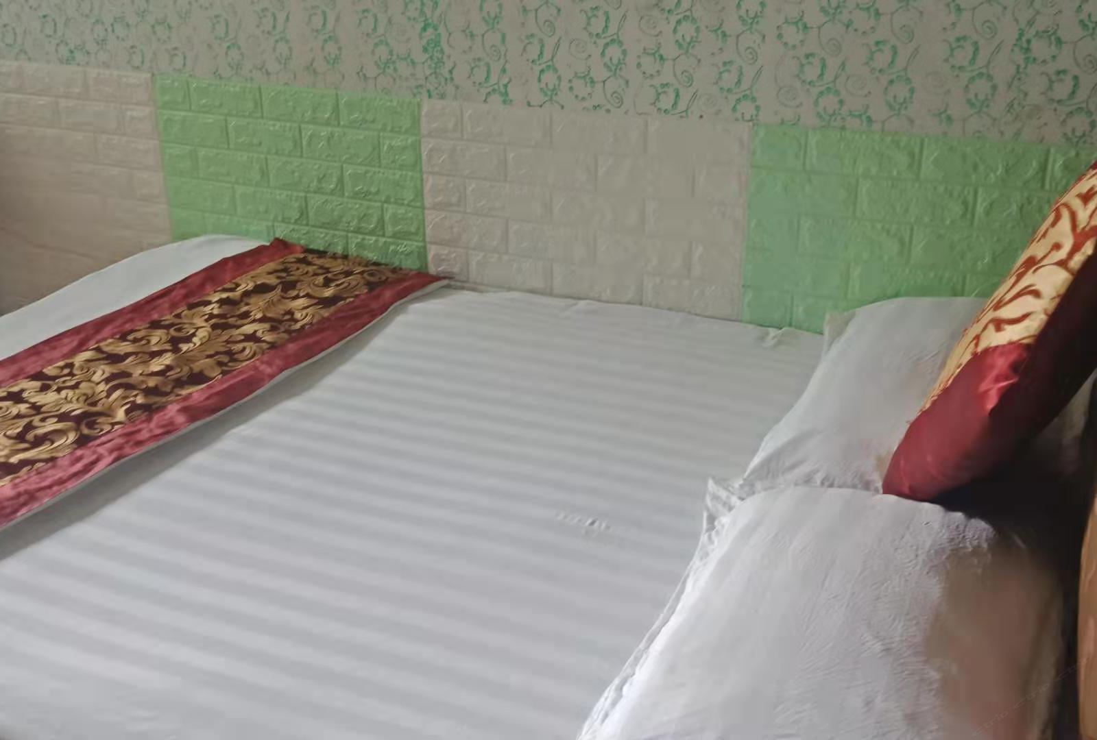 普通单间