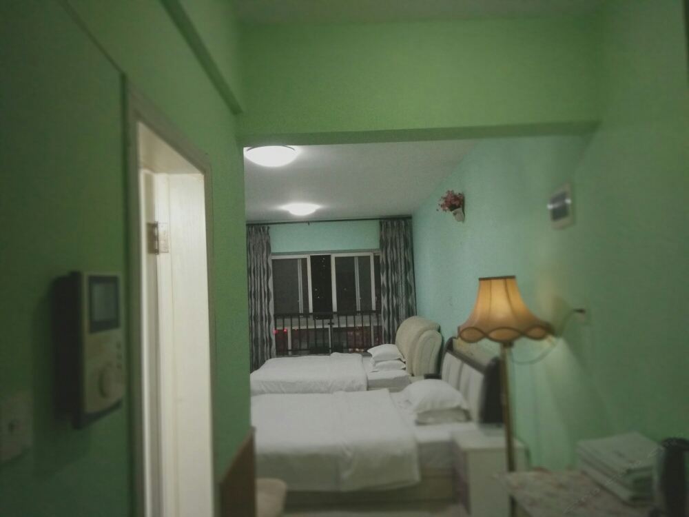 阳光标间
