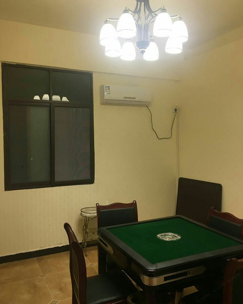 健身娱乐设施