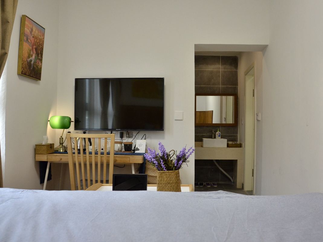 漫庐观云榻榻米大床房