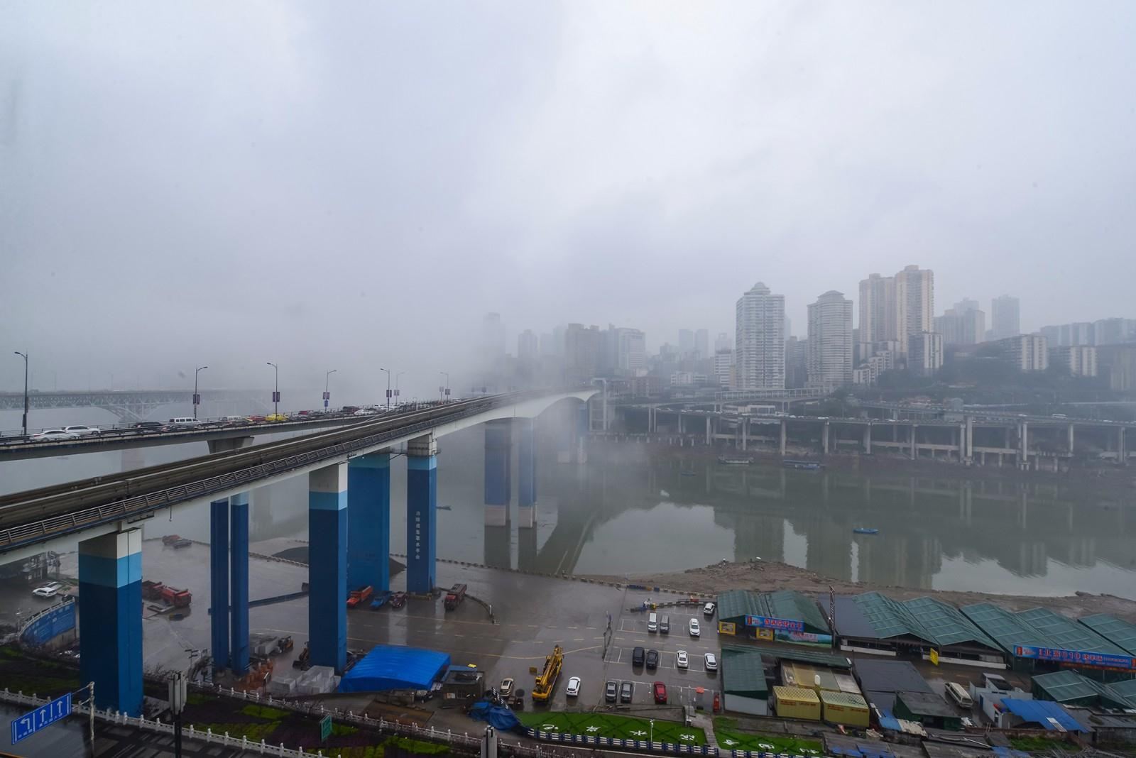 雅怡江景隔断套房