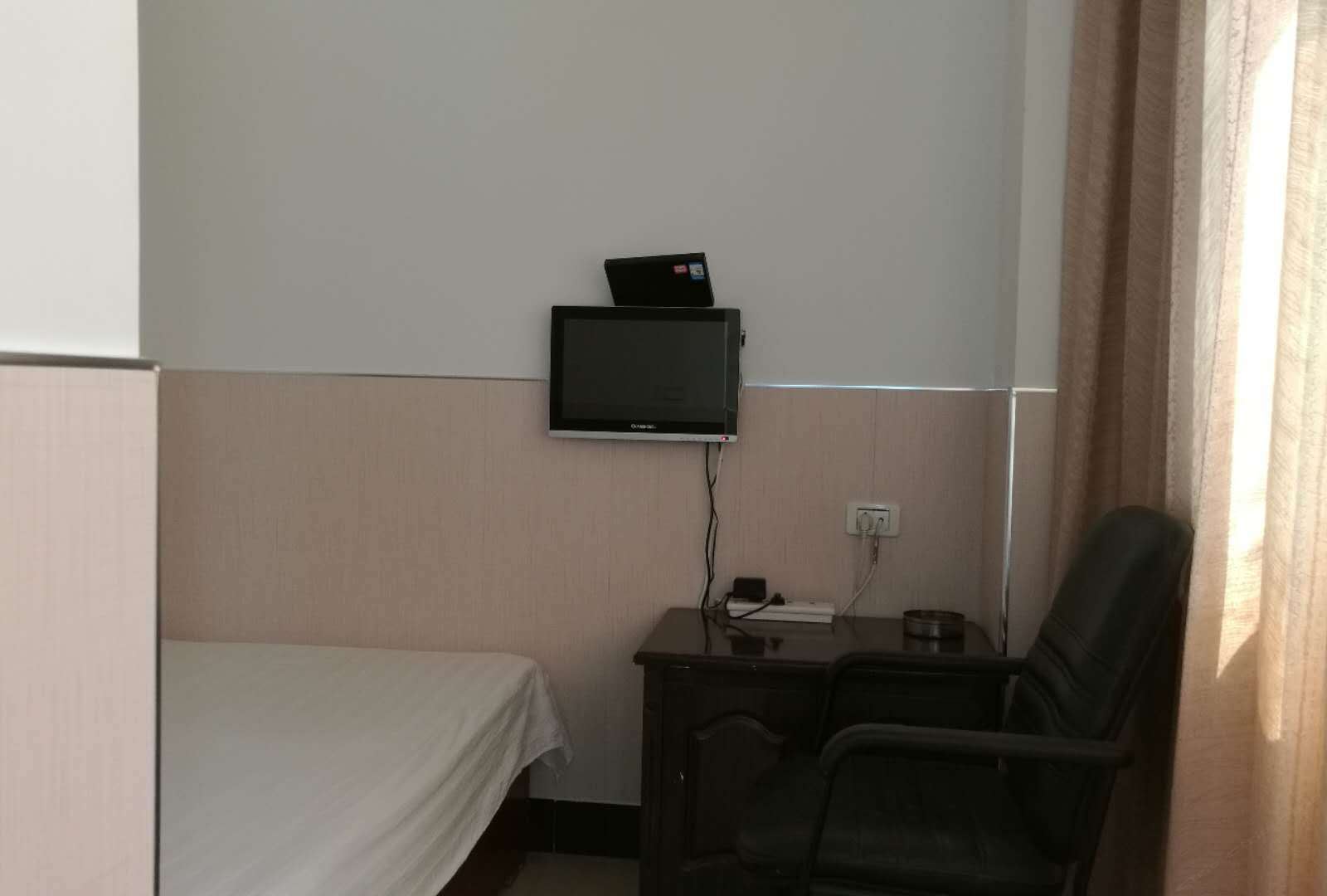 普通单间