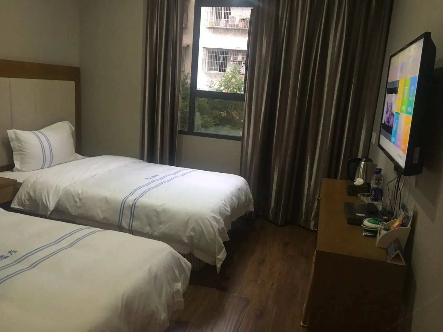 经济标间