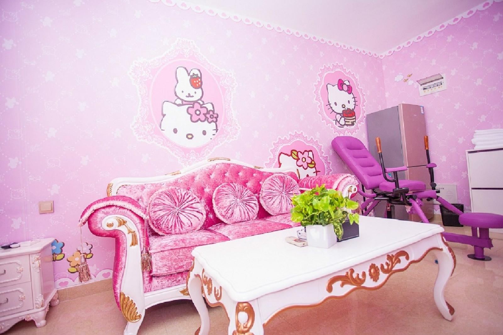 Hellokitty主题圆床房
