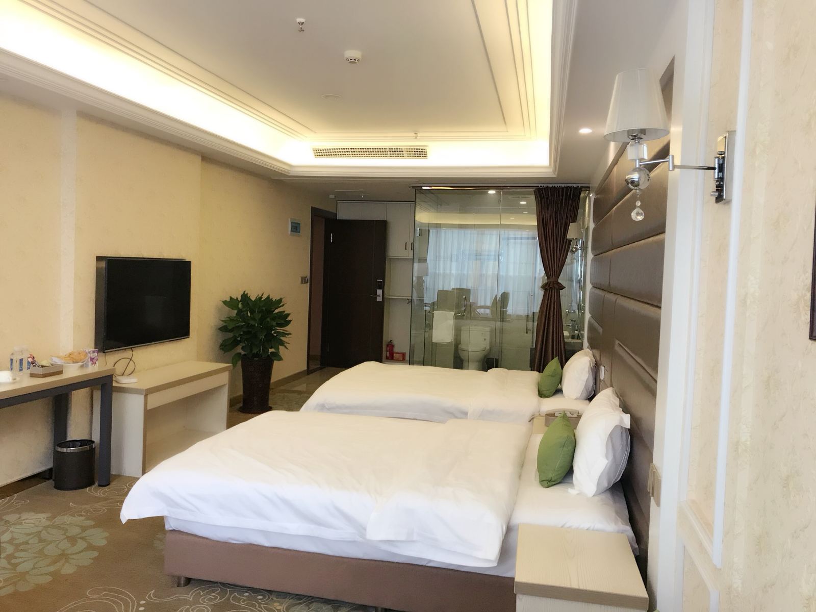 舒畅机麻双床房