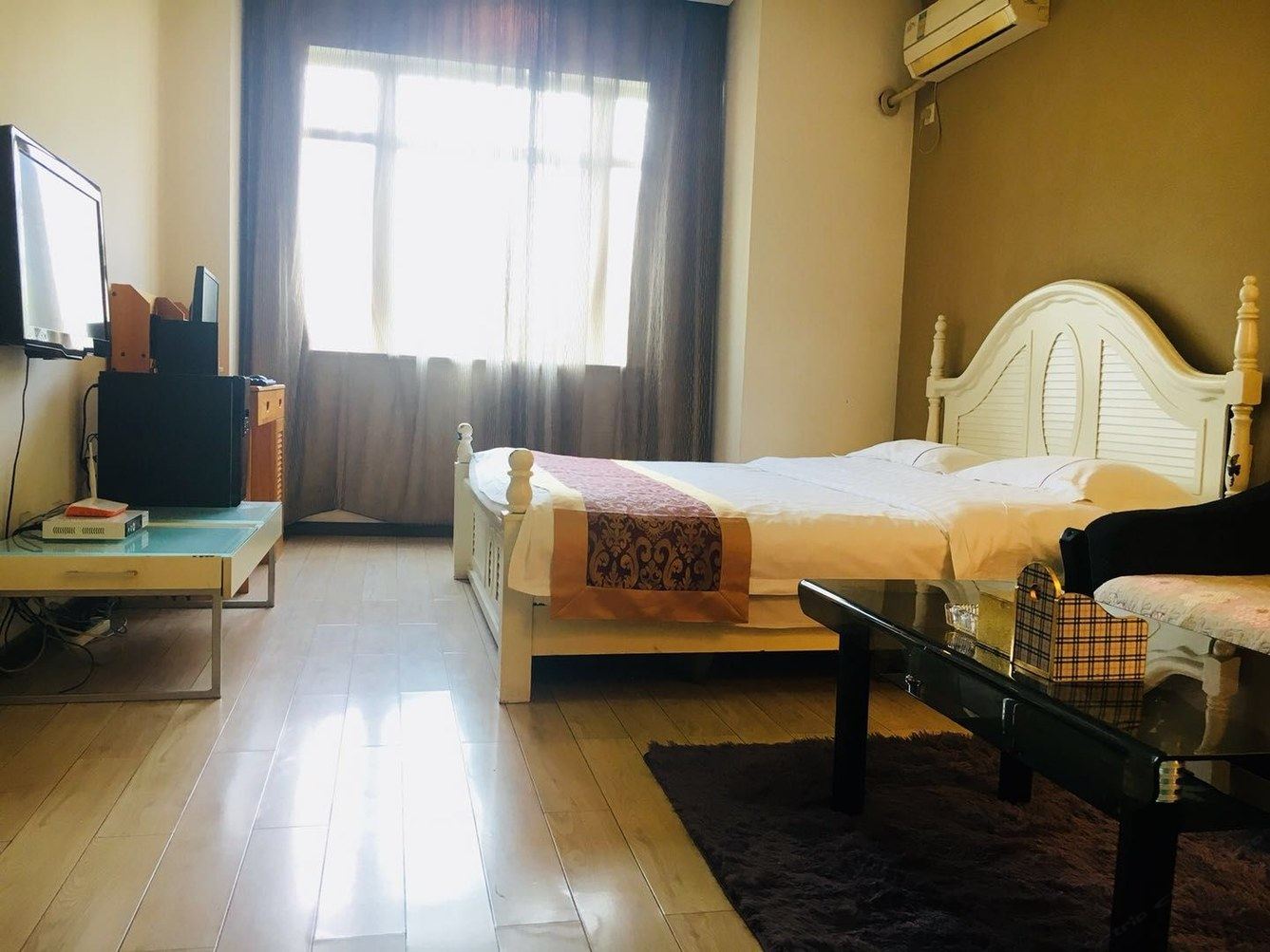 重庆重庆亚太商谷商务公寓式酒店(南坪会展中心店)