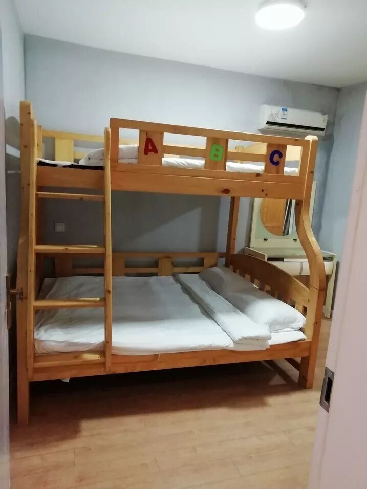 三室一厅套房