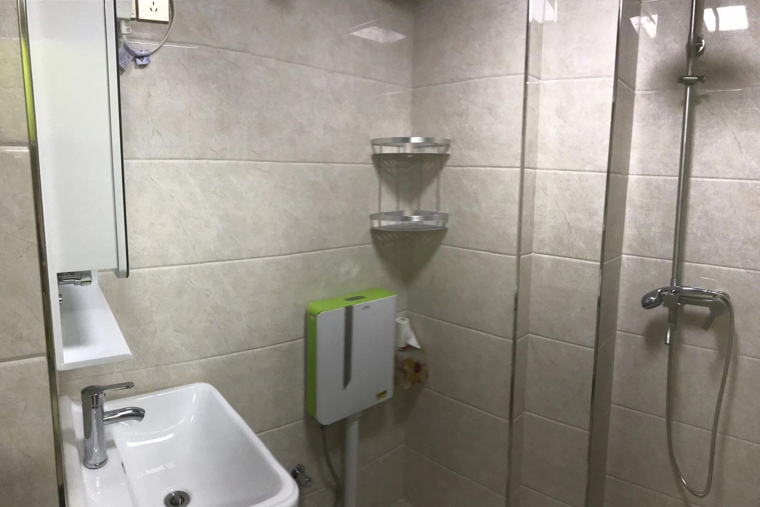 标准一室大床房