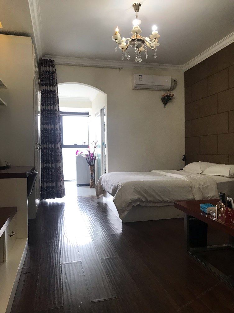 一室大床房