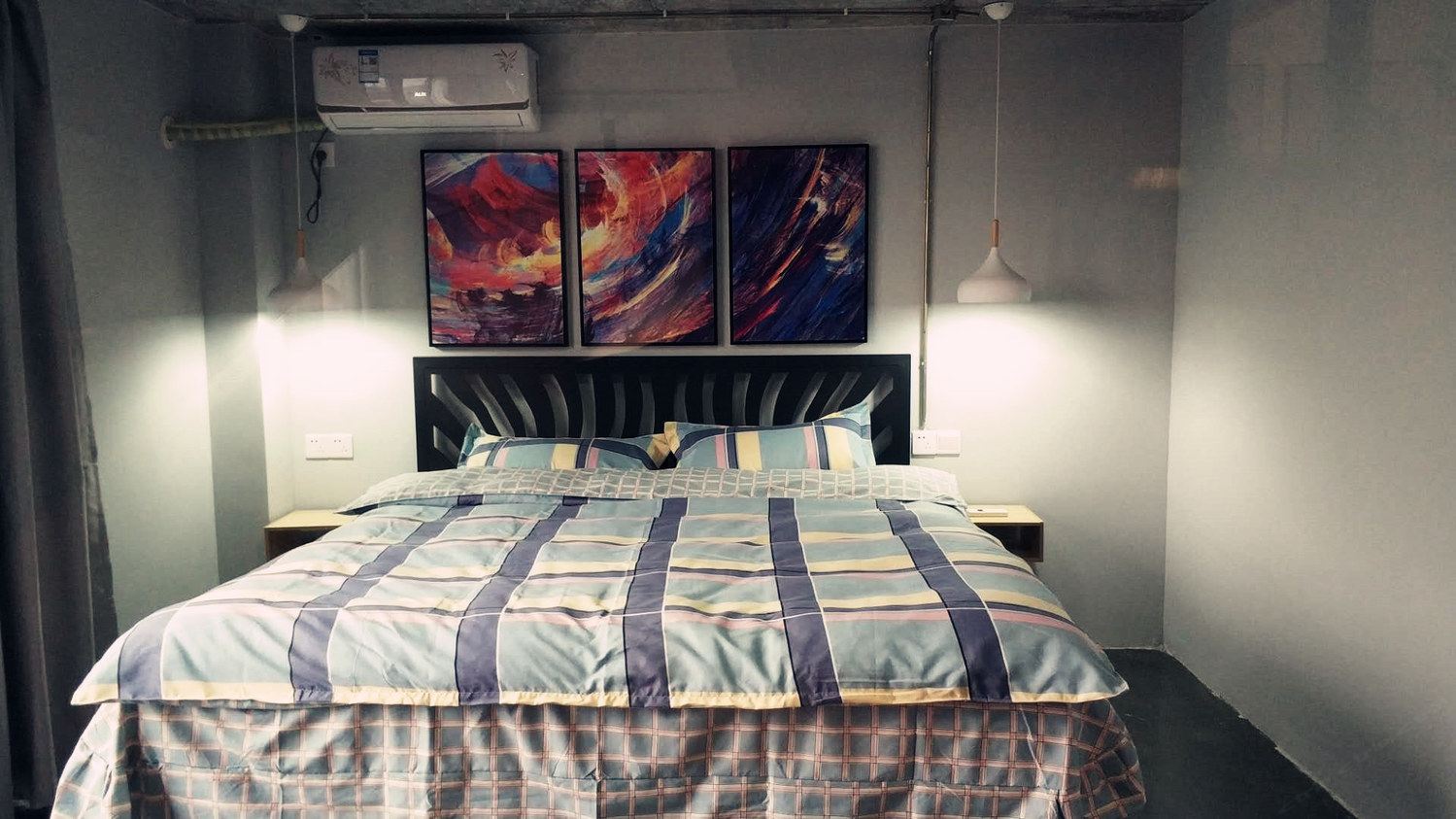 重庆MYHOME南滨路上的江景房公寓(11号店)