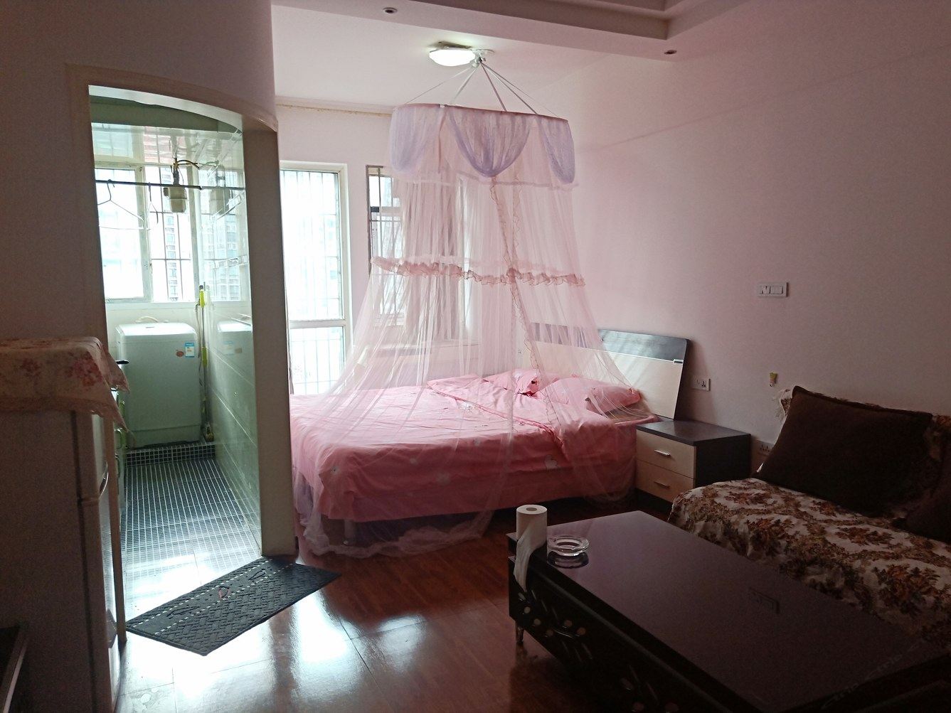 舒适浪漫小屋