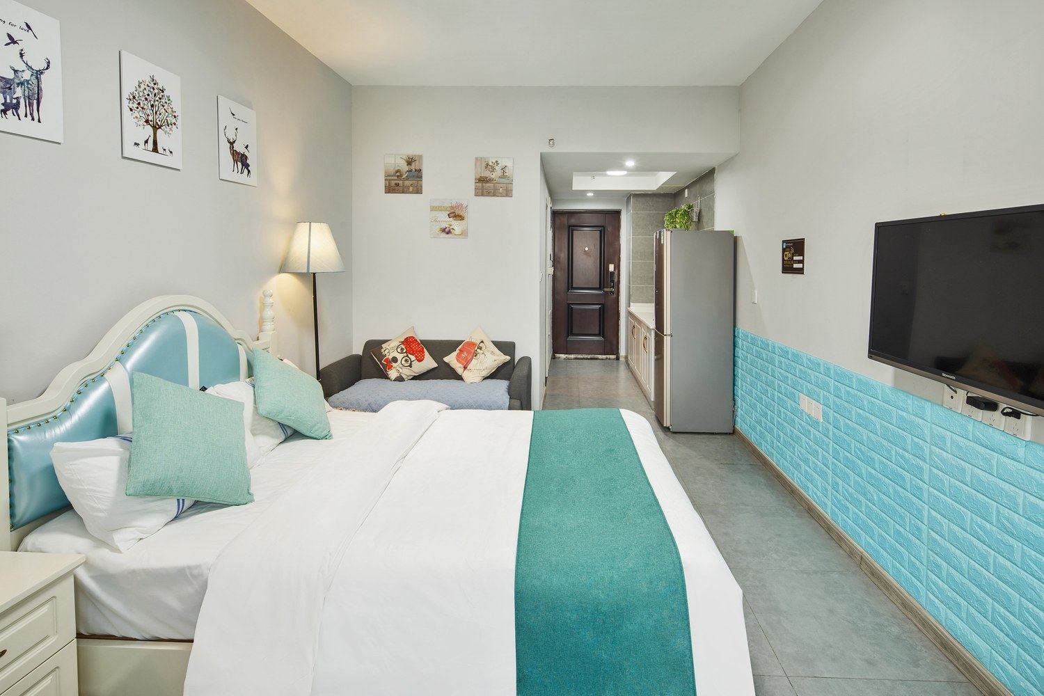 居家大床房（冰箱洗衣机）