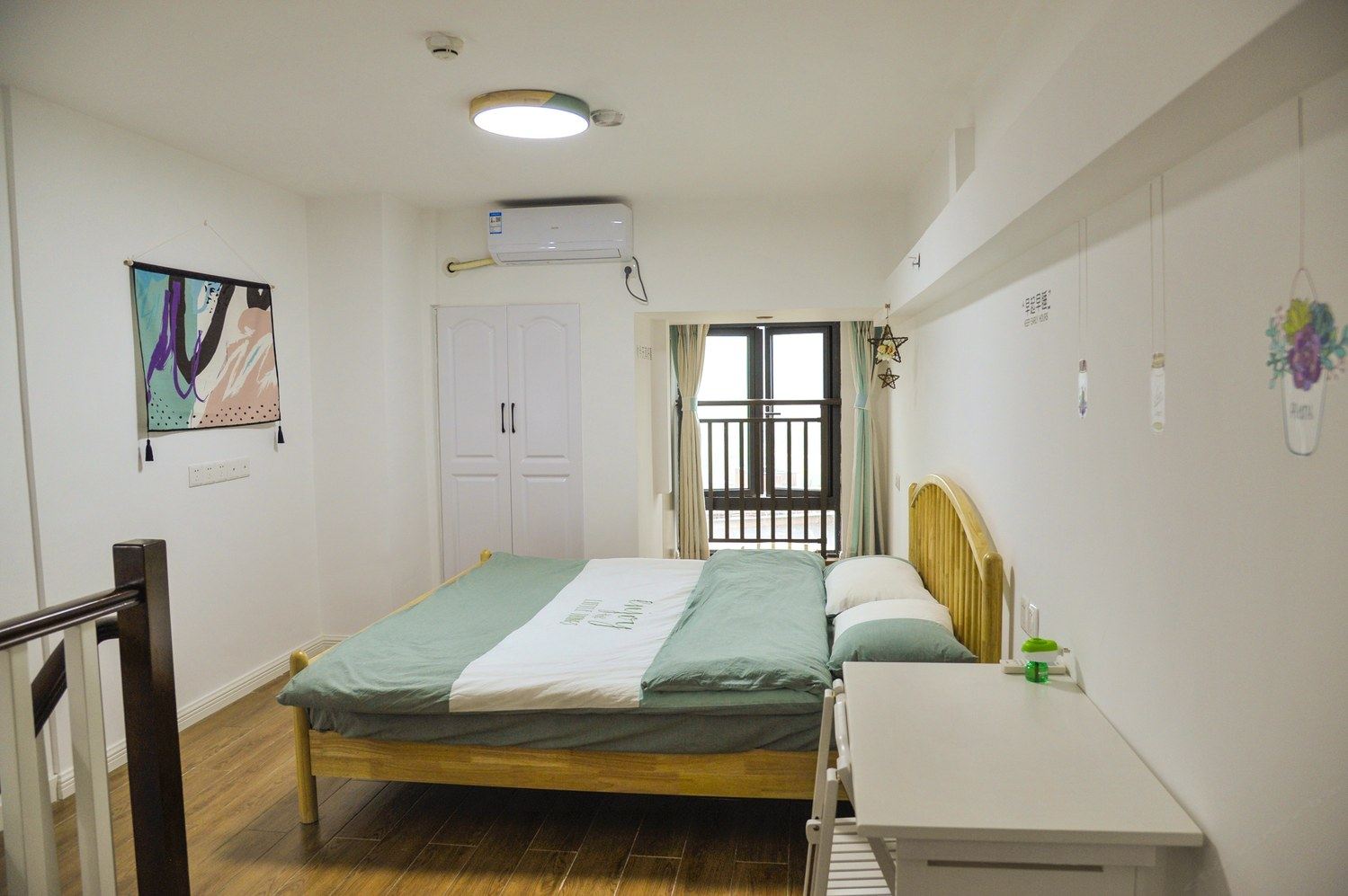重庆翌山公寓(2号店)