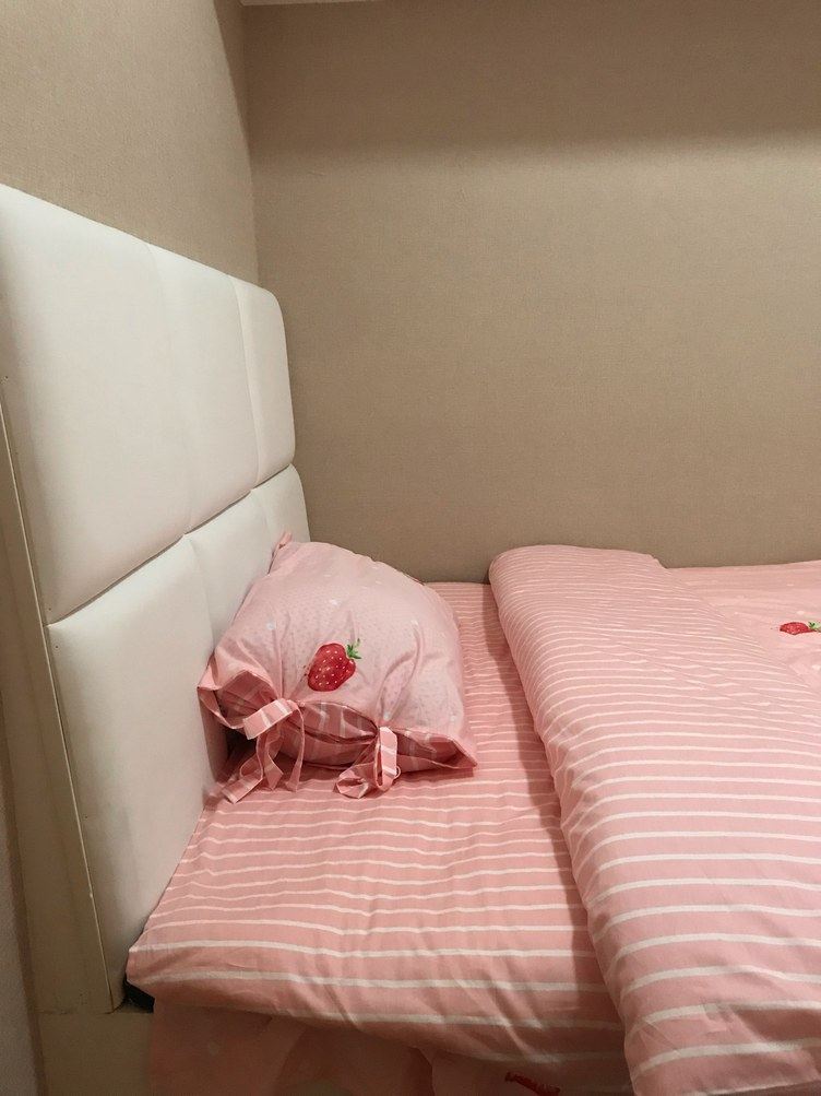 现代简约三室一厅套房