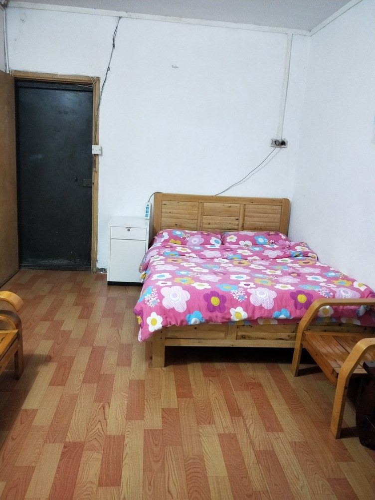 重庆郭姐通远门公寓(4号店)