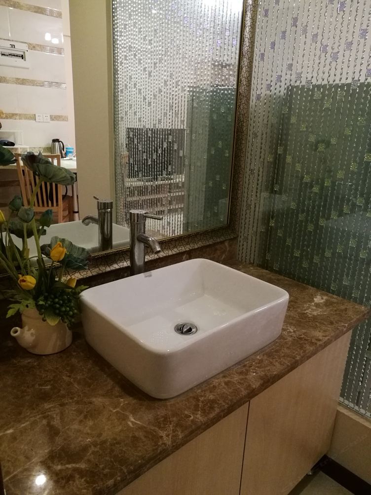简约一室大床房