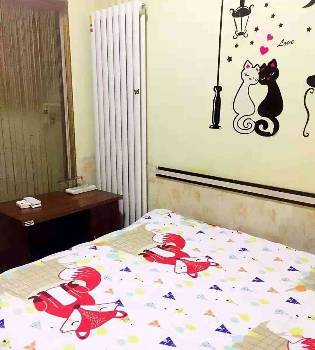 温馨影视房(无窗)