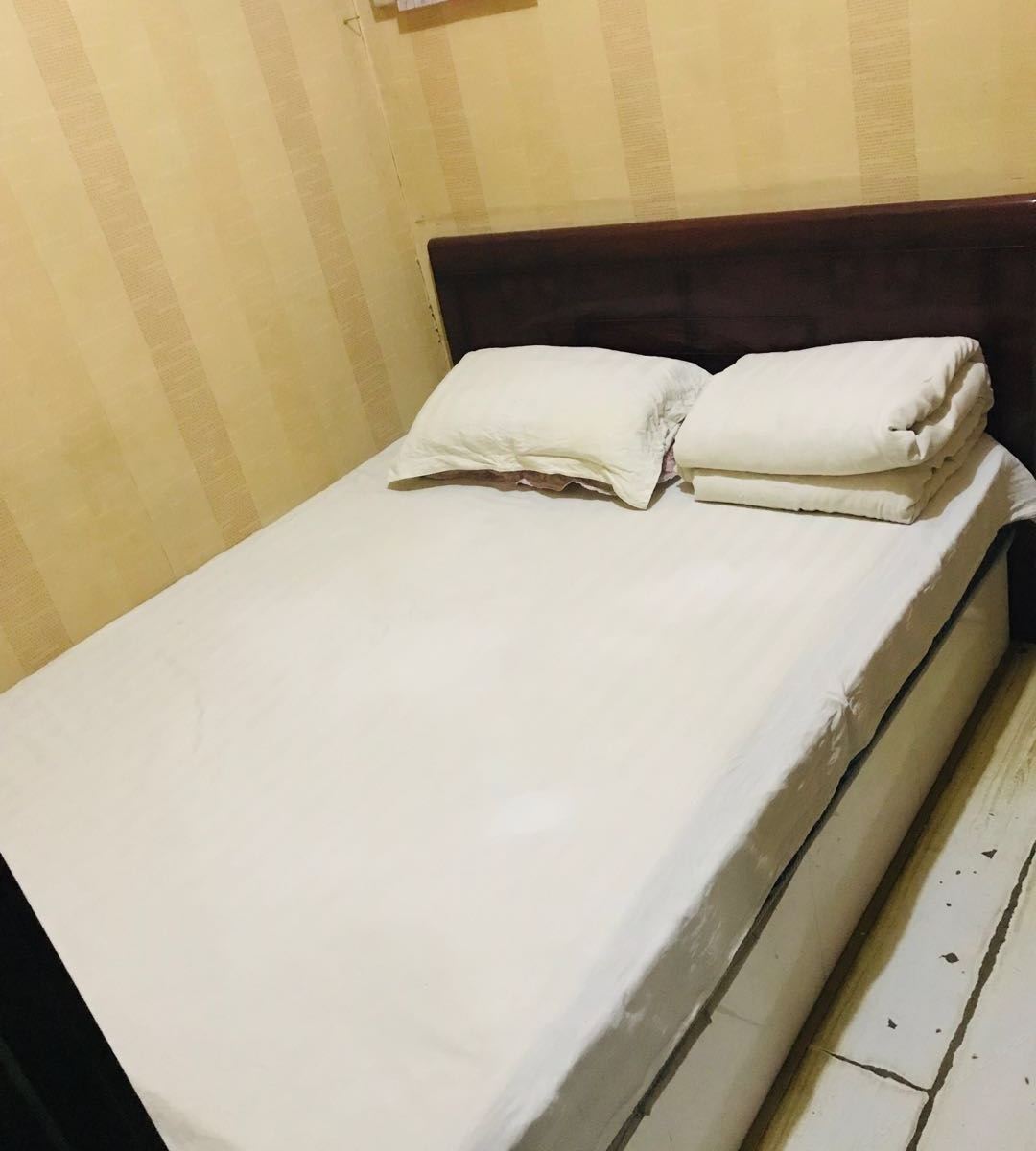 普通房(公共卫浴)