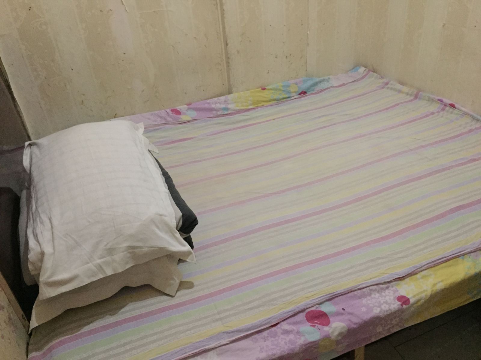 普通间
