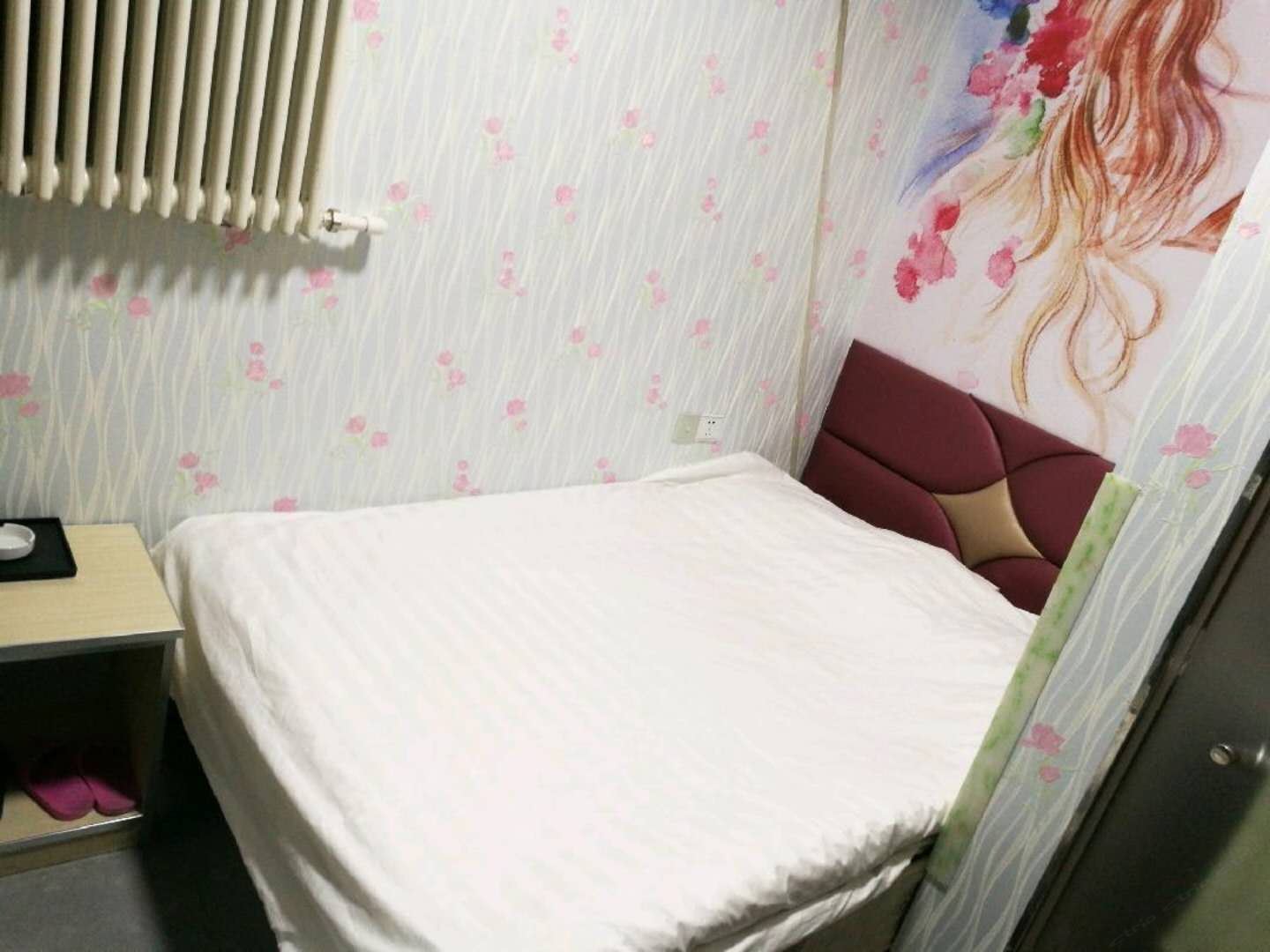 阳光大床房