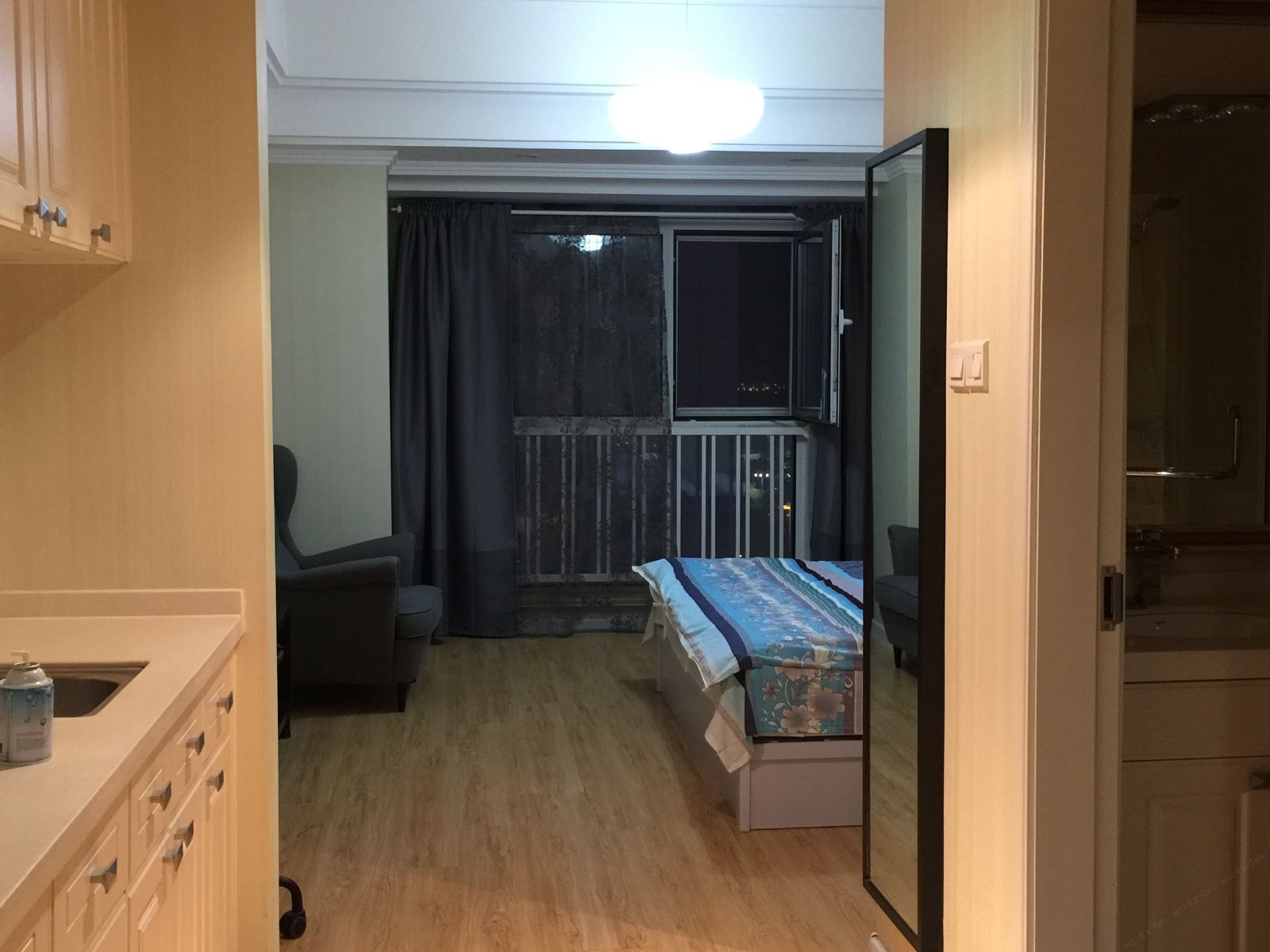 温馨大床房