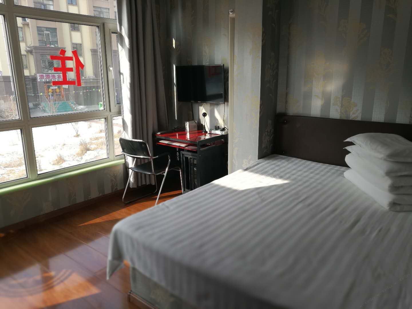 特惠大床房(公共卫浴)