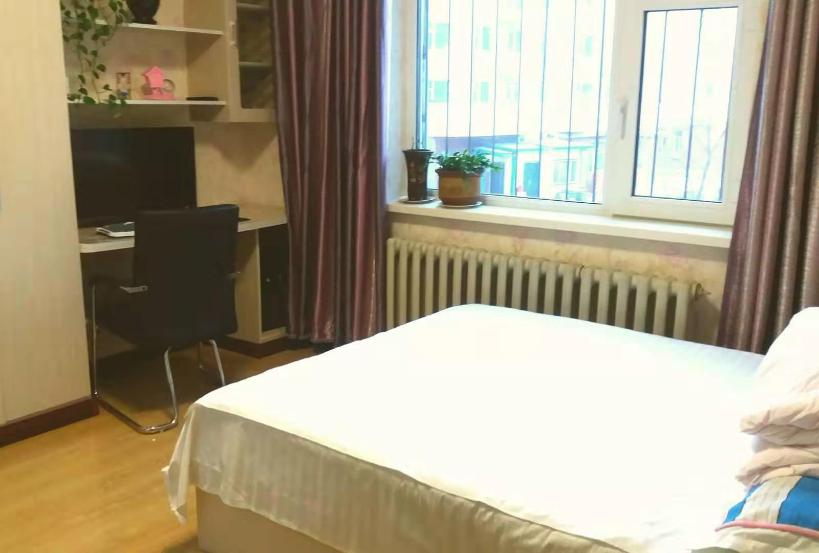 舒适大床房