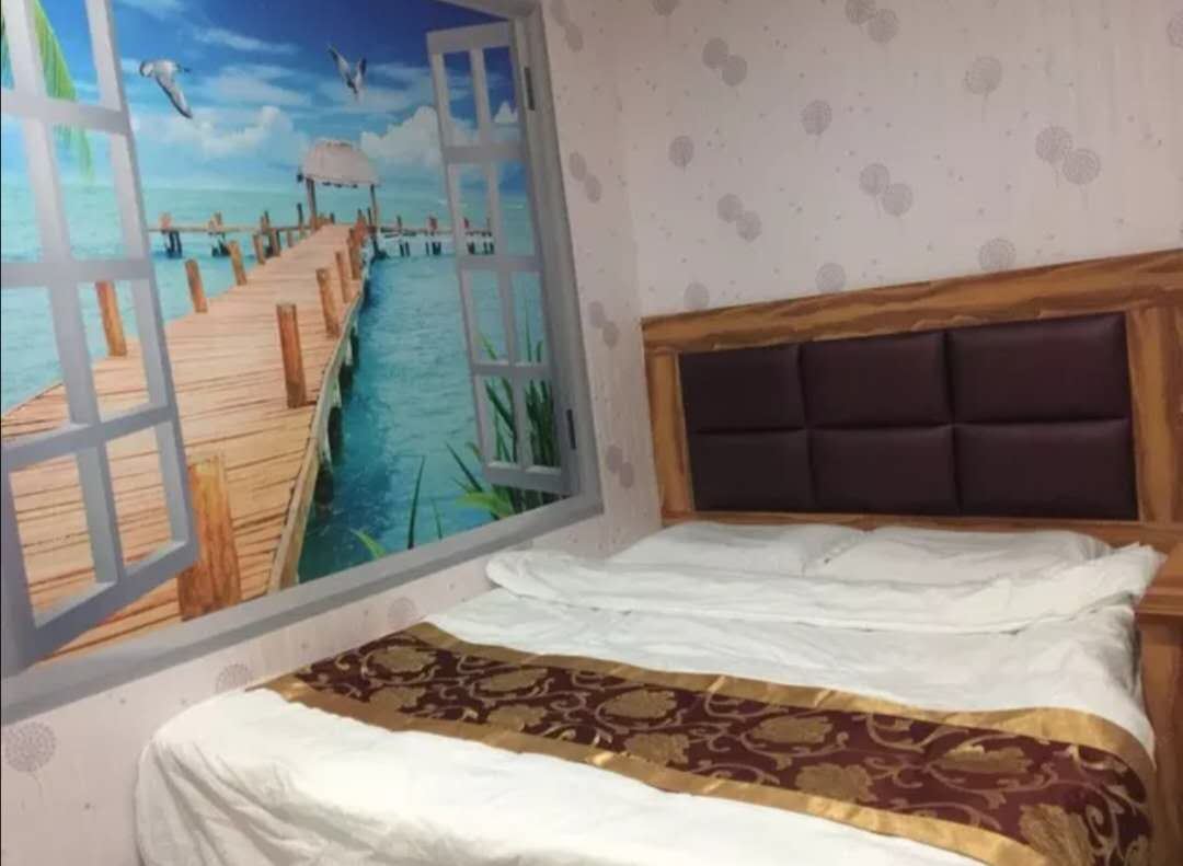 经济大床房(无窗)