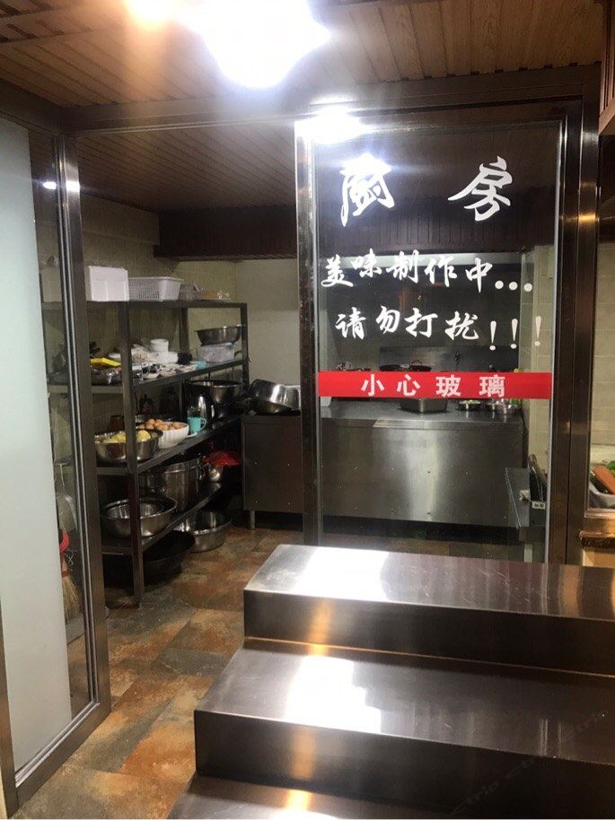 一室单床房(无窗)